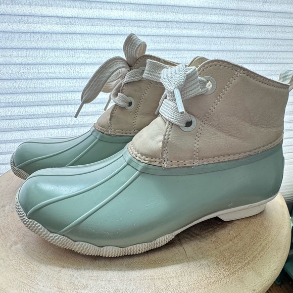 Sperry Women's Saltwater 2-Eye Duck Boots - Ivory/Sage Size 9, Galoshes, Lace Up - Picture 4 of 12